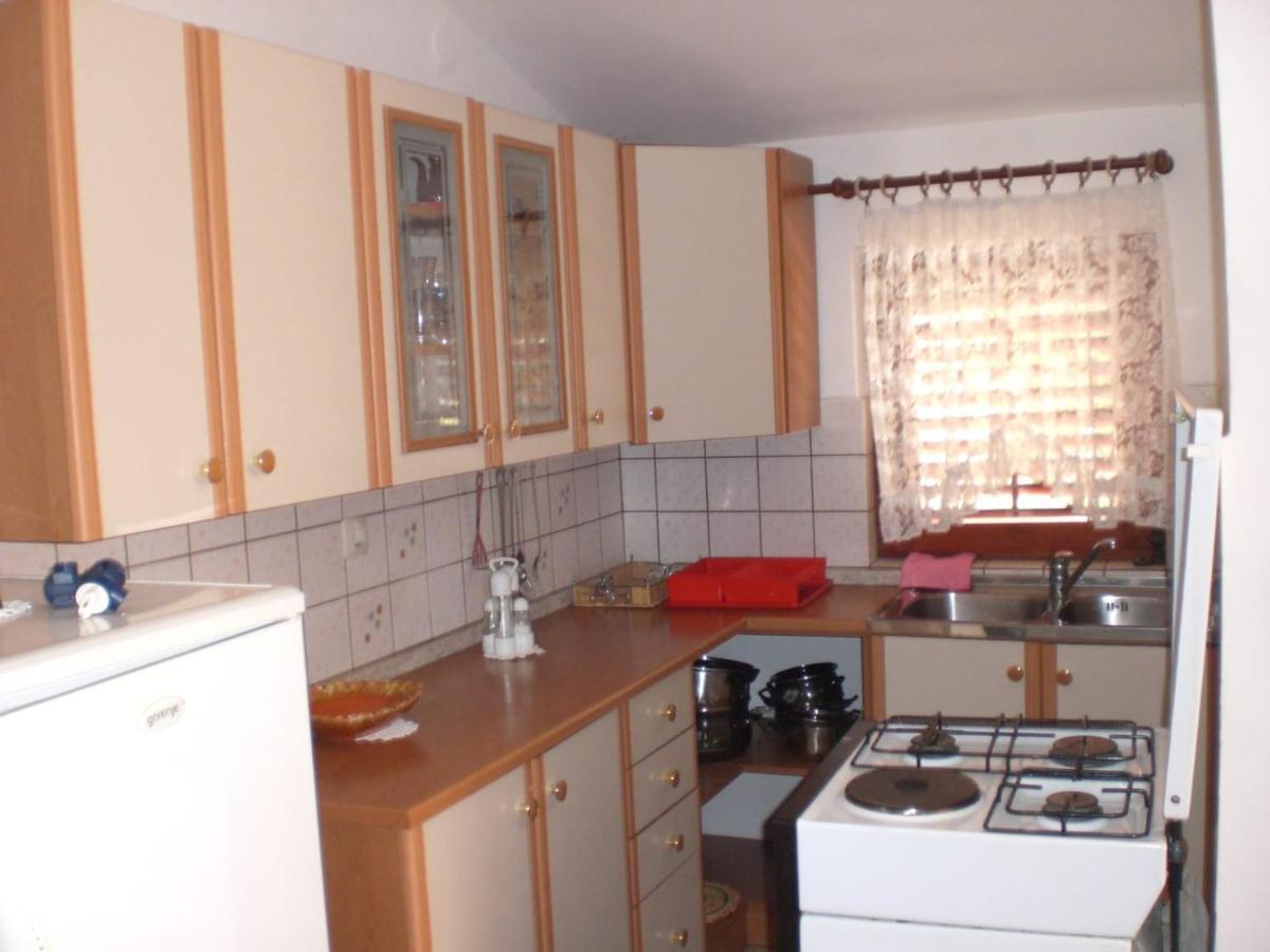 Apartmani Vesna Vir Eksteriør billede